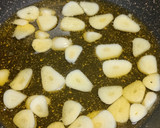 Foto del paso 3 de la receta: Repollo con refrito de pimentón