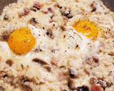 Foto del paso 8 de la receta: Risotto de champiñones con jamón y huevo