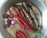 Foto langkah ke 1 dari resep Sambal ikan roa.