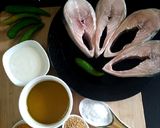 A picture of step 2 of "Sorshe ilish Bhappa"(steamed hilsa with mustard sauce).