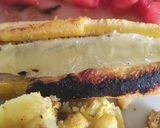 Foto del paso 3 de la receta: Plátano asado con queso 😋😋