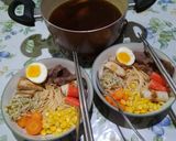 Foto langkah ke 7 dari resep Sup Ramen Simple.