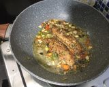 Foto langkah ke 2 dari resep Tumis Ikan Hering.