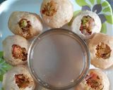 A picture of step 4 of Pani puri.