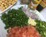 A picture of step 1 of Turkish-Style Bulgur with Tomatoes.