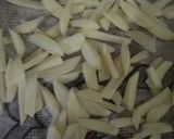 A picture of step 1 of Finger chips.
