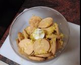 Foto del paso 1 de la receta: Mousse de limón y yogur con base de galletas