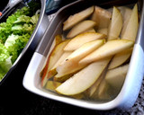 Foto del paso 3 de la receta: Ensalada de pera y champiñones