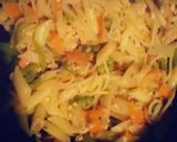 A picture of step 2 of Veg chicken pasta.