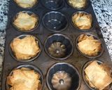 A picture of step 4 of Baklava Muffins 🧡.