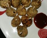 A picture of step 4 of Phool Makhana balls.