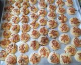 Foto langkah ke 4 dari resep Garlic cheese cookies.
