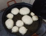 Foto langkah ke 3 dari resep Donut tanpa ulen, tanpa telur, tanpa mentega (donut cair).