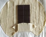 Foto del paso 2 de la receta: Trenza de hojaldre y chocolate