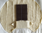 Foto del paso 2 de la receta: Trenza de hojaldre y chocolate