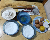 Foto del paso 1 de la receta: Bizcocho de limón
