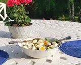 Hình bước làm 4 của món Salad Trộn Trứng Luộc, Cá Cơm Muối & Nụ Bạch Hoa