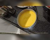 A picture of step 2 of મેંગો સુજી કેક.