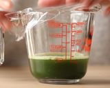 A picture of step 4 of Pandan Cotton Sponge Cake.