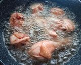 Foto langkah ke 1 dari resep Semur Ayam Telur Tahu.