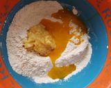 Foto langkah ke 2 dari resep Banana pluffy pancake.