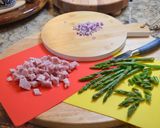 A picture of step 4 of Quiche with Ham and Asparagus.