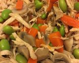低卡彩色涼拌雞絲 Shredded Chicken and Vegetables with Sesame Oil & Black Vinegar的食譜步驟6照片