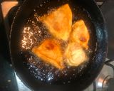 A picture of step 6 of Samosa.