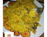 A picture of step 6 of Curry jellof rice.