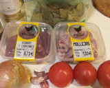 Foto del paso 1 de la receta: Mollejas e higadillos con salsa