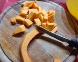 Sütőtök krémleves recept fázis 2 fotója