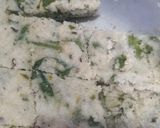 A picture of step 7 of Methi palak dhokla.