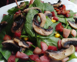 Foto del paso 8 de la receta: Ensalada de espinacas con tocino 🥗🥓