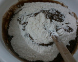 Foto del paso 3 de la receta: Torta oscura de pasas