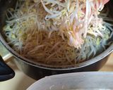 Foto langkah ke 2 dari resep 콩나물 무침||Kong Namul Muchim (Banchan/Side Dish/Tumisan/Pendamping sajian) ala Korea.