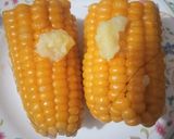 A picture of step 2 of Spicy corn on the cob.