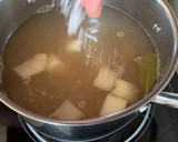 Foto del paso 8 de la receta: Cazuela de merluza y langostinos con su caldo