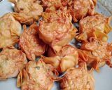 Foto langkah ke 5 dari resep Dimsum Goreng Kulit Pangsit.