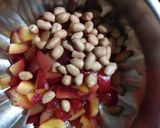 A picture of step 1 of Peach Pakoda.