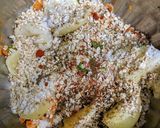 A picture of step 3 of Oats tikki.