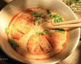 รูปขั้นตอนการทำที่ 5 ของ ราเมนต้มยำอกไก่หม่าล่า #เย็นนี้ผอมแน่