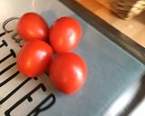 Une image de l'étape 2 de Pavés de truite aux tomates et poivrons verts.
