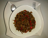 A picture of step 8 of Simple beef sauce.
