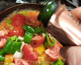 Foto del paso 5 de la receta: Bacalao con salsa de pimientos y tomates con cava