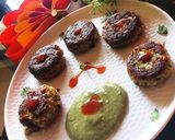 A picture of step 4 of Avocado kebab.