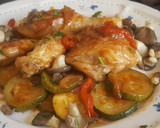 Foto del paso 6 de la receta: Pollo con calabacín