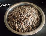 A picture of step 1 of Akkha Masoor Daal.