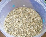 A picture of step 2 of Quinoa upma.