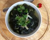 Hình bước làm 2 của món Canh rong biển nấm bào ngư (món chay)
