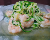 Foto del paso 6 de la receta: Fideos de calabacín con gambas al ajillo